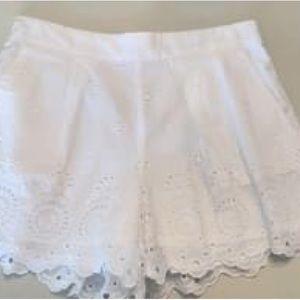 Ann Taylor Loft shorts size medium